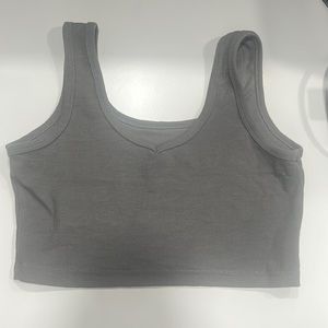 Grey cropped tank top
